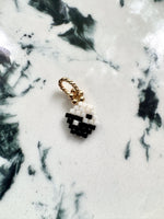 Load image into Gallery viewer, YIN YANG CHARM - black / ivory
