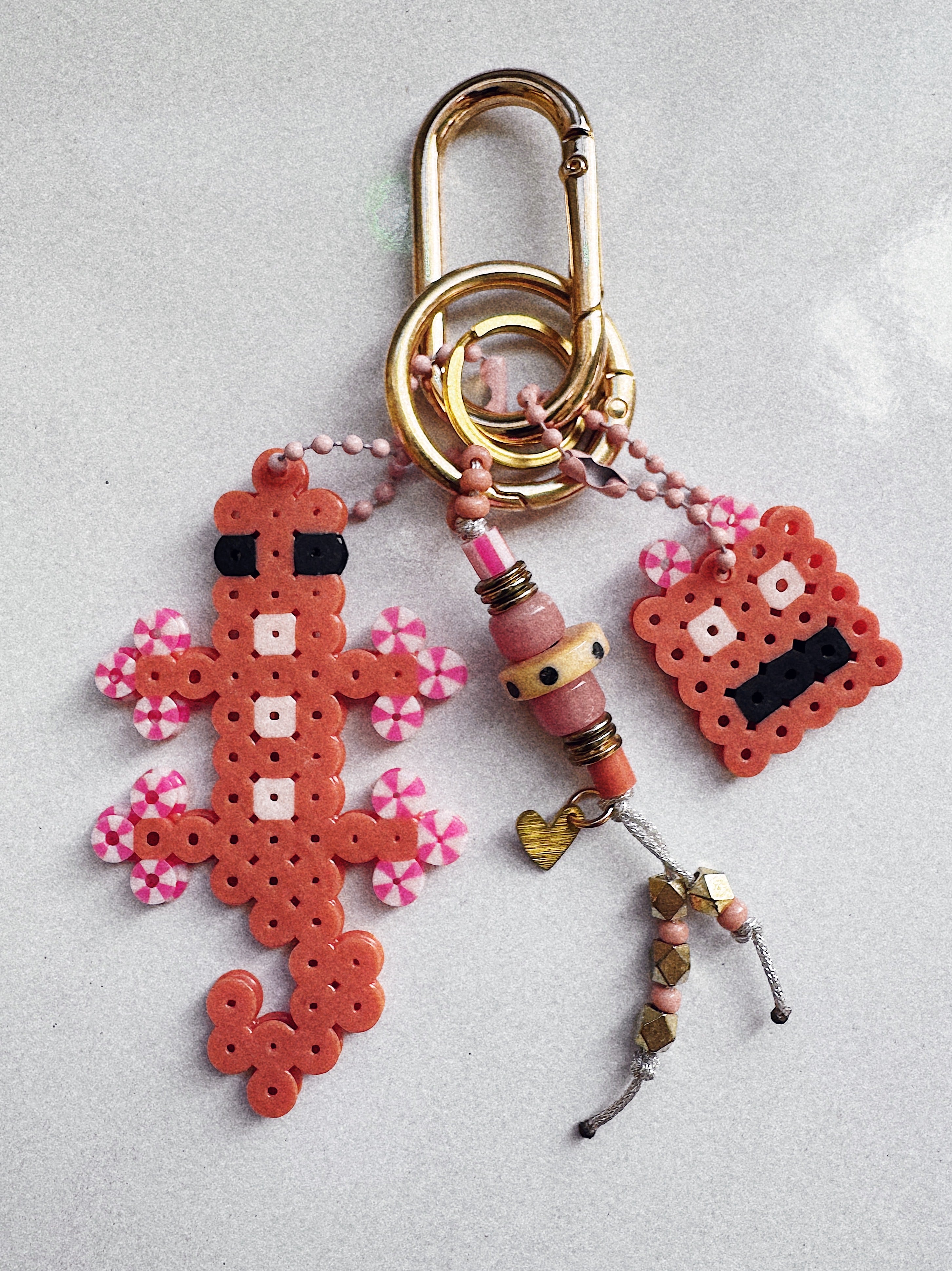 RoboLizard Bag Charm - gold / pink