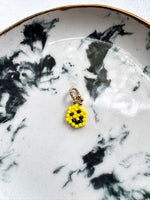 Load image into Gallery viewer, SMILEY CHARM - yellow
