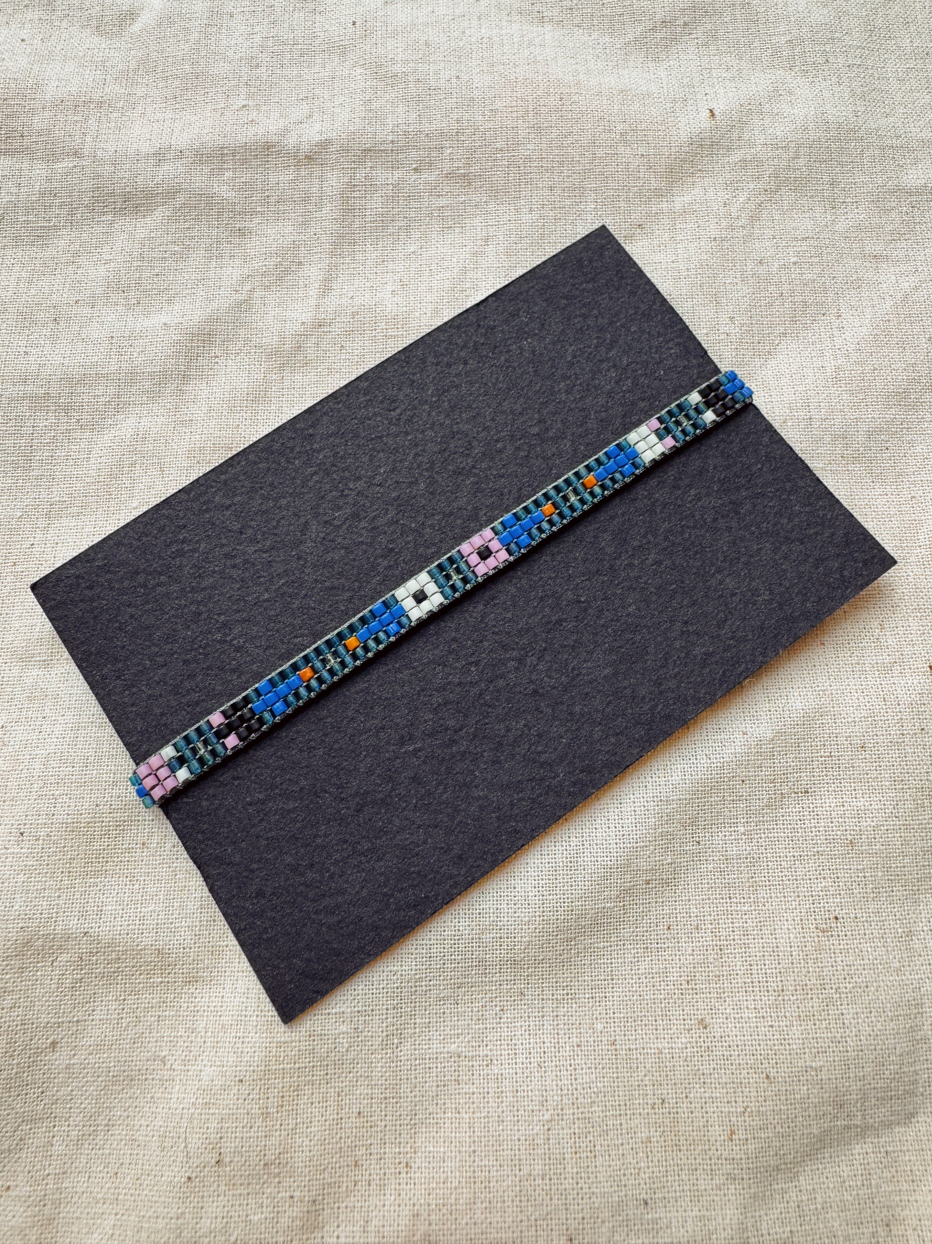 sample 010 - blooms woven bracelet - deep blue