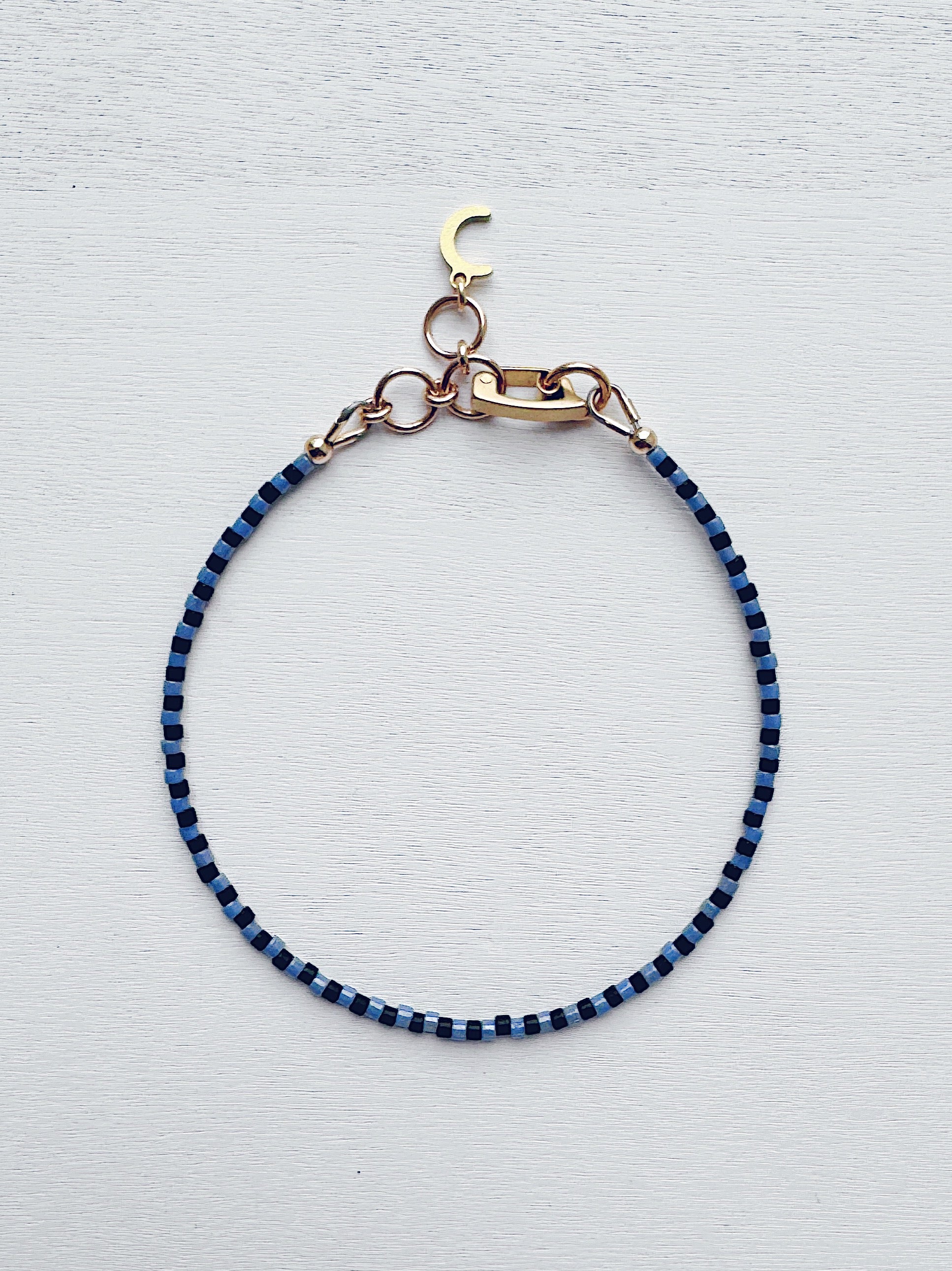 Mini Stripe Bracelet - blue / black 🦕