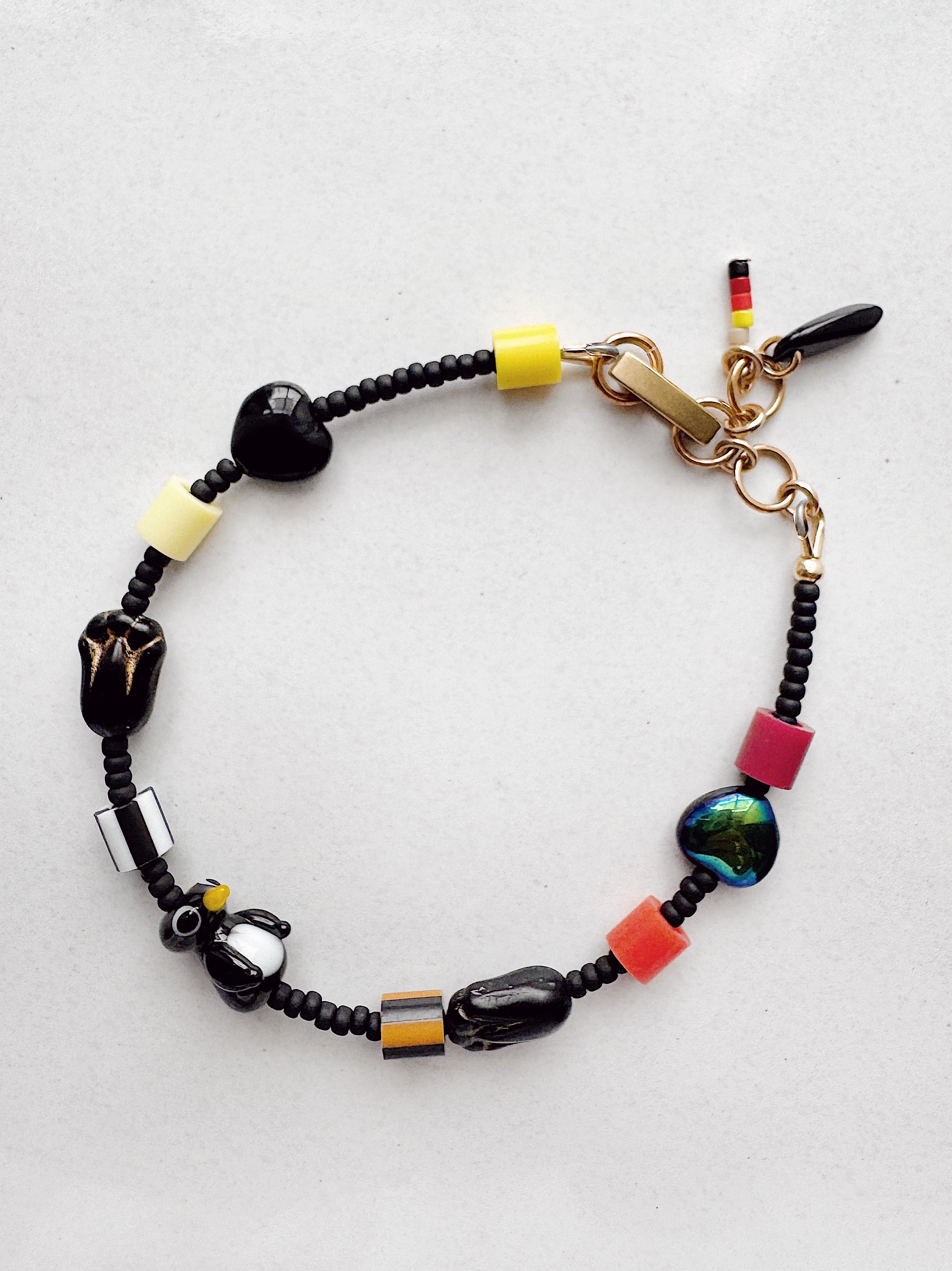 ToyBoxCritter Bracelet - black penguin 001