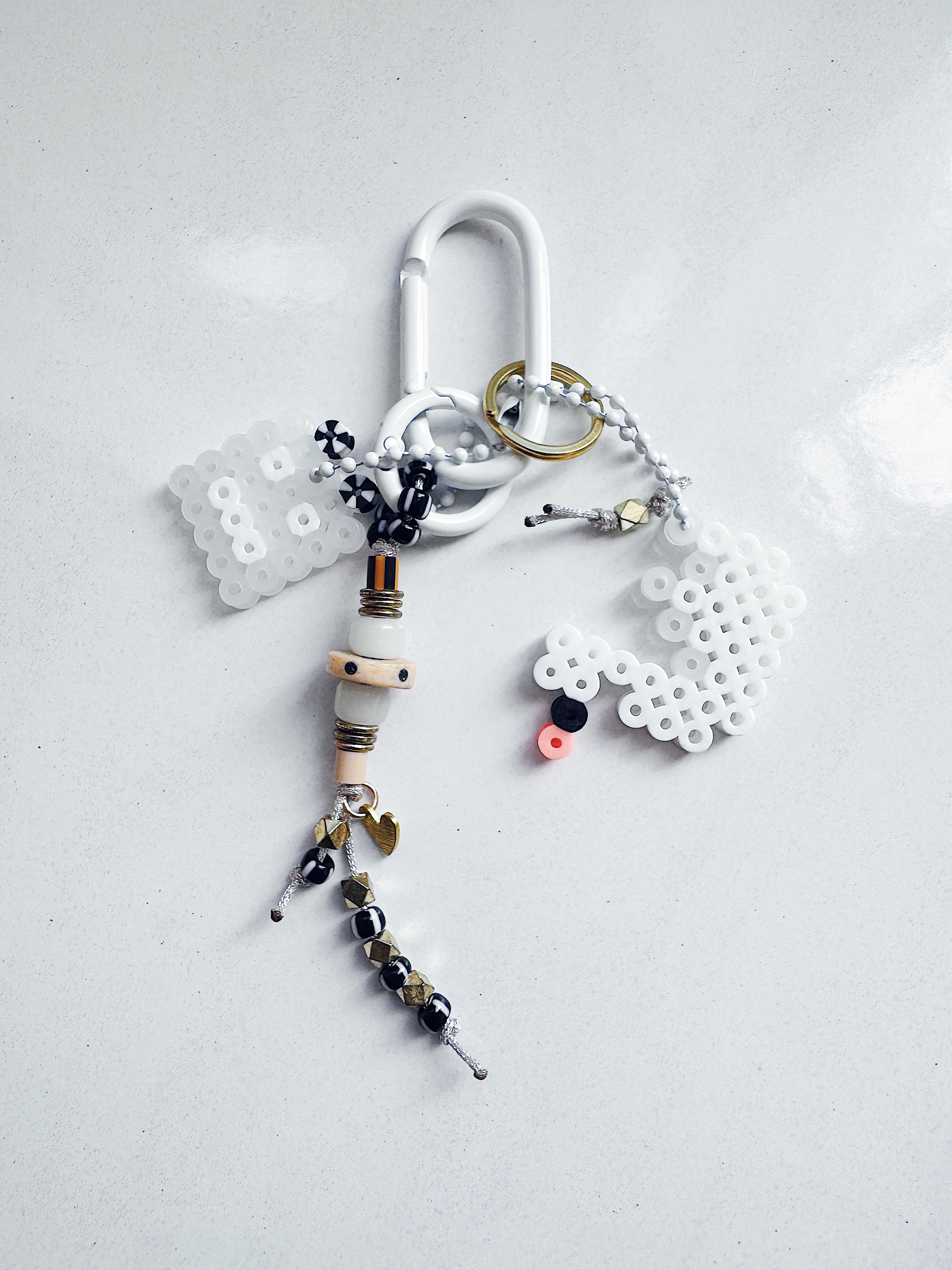 RoboSwan Bag Charm - ivory / white