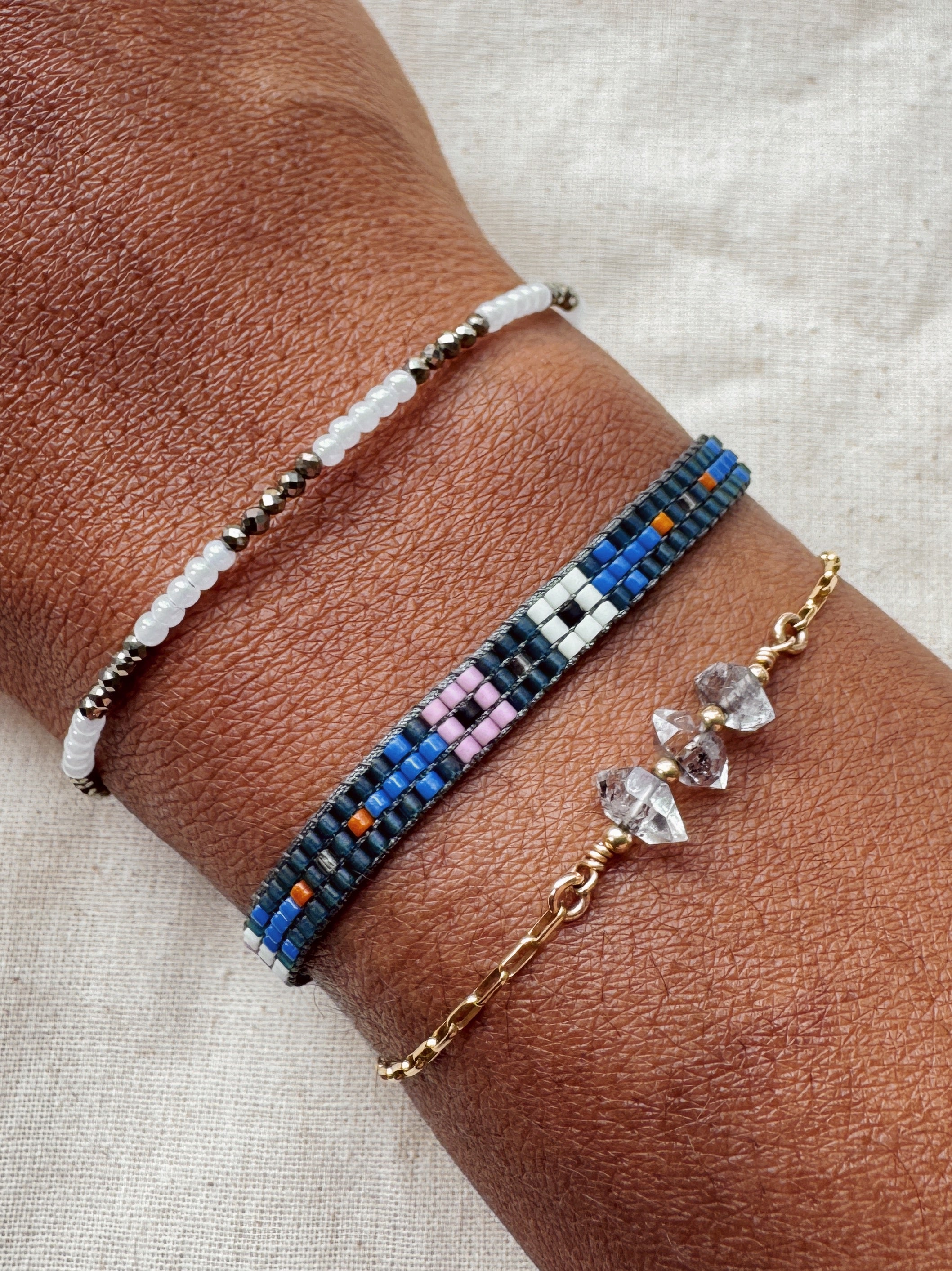 sample 010 - blooms woven bracelet - deep blue