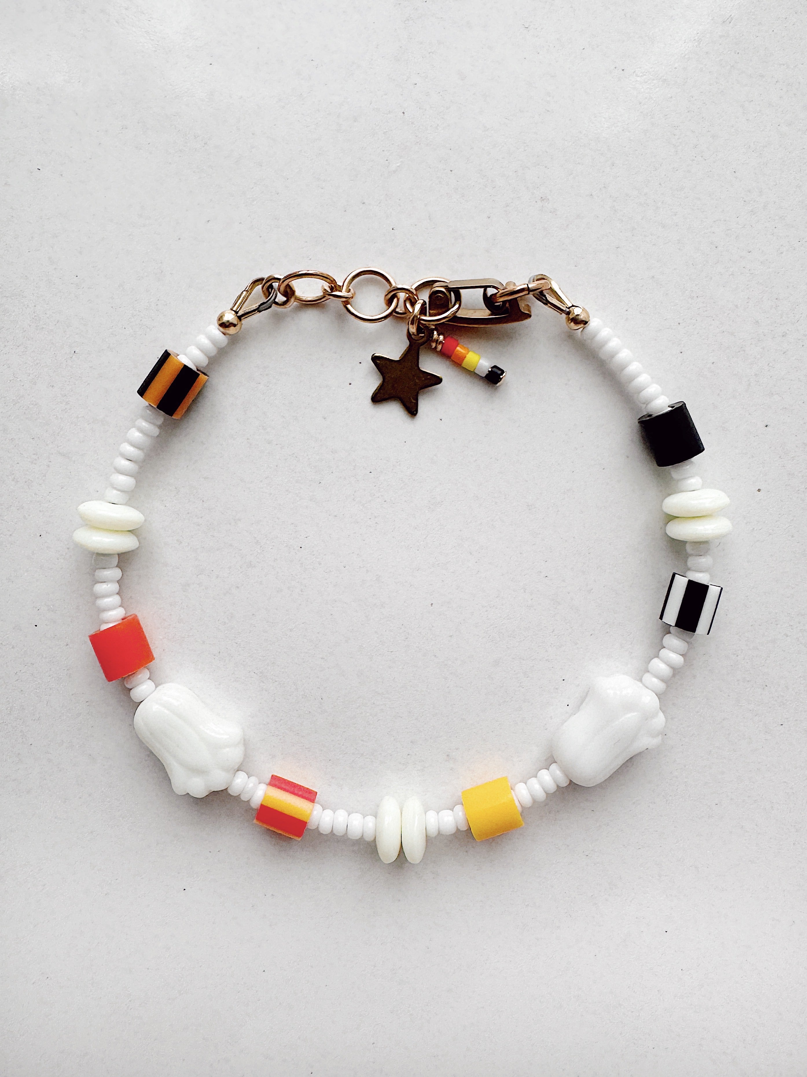ToyBox Bracelet - white tulips 001