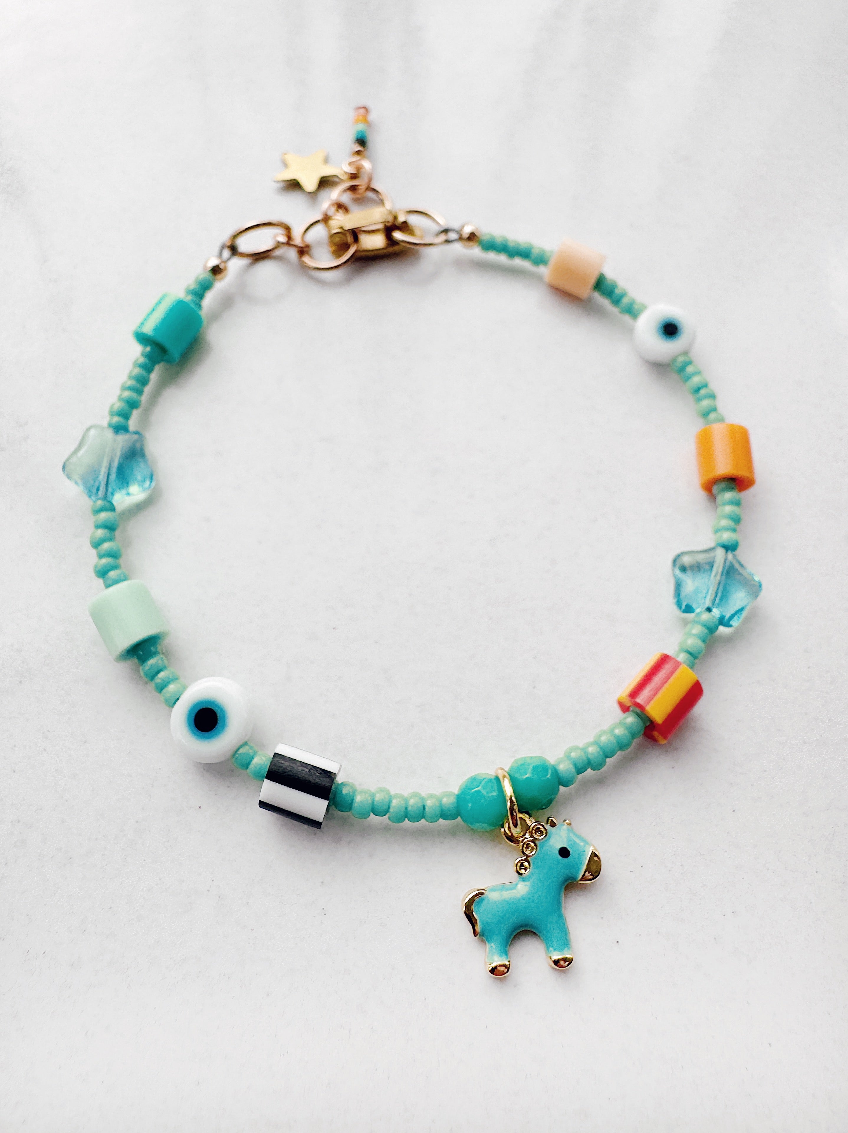 Critter Bracelet - aqua pony - aqua / tan