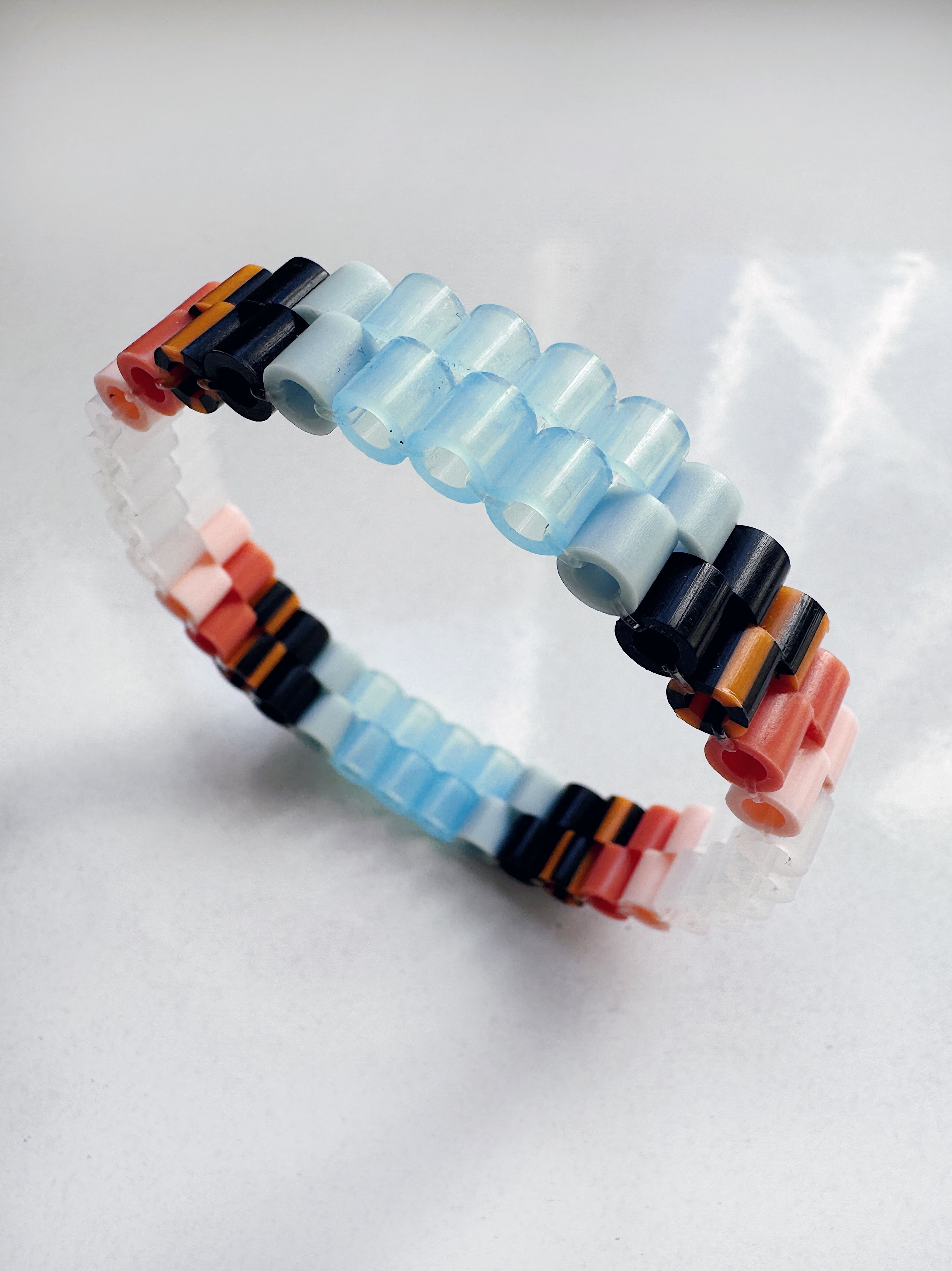 BIGGIE BRACELET - atmos