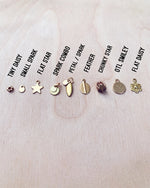 Load image into Gallery viewer, Daisy Bracelet - gold fill 🌼
